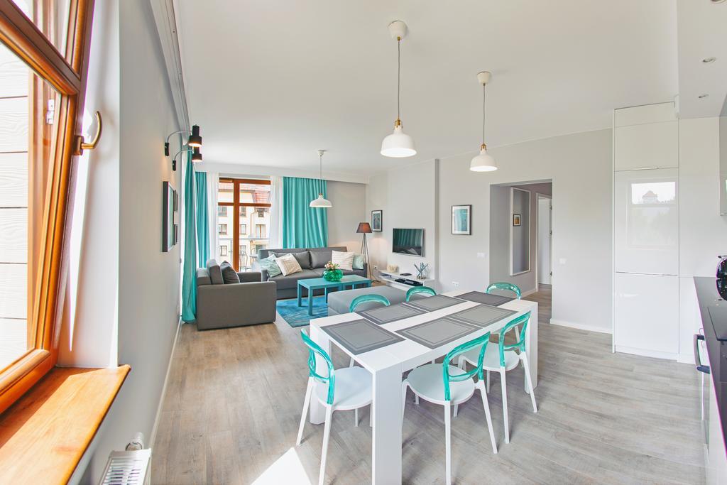 Apartamenty Sun & Snow Sopocka Przystan سوبوت الغرفة الصورة